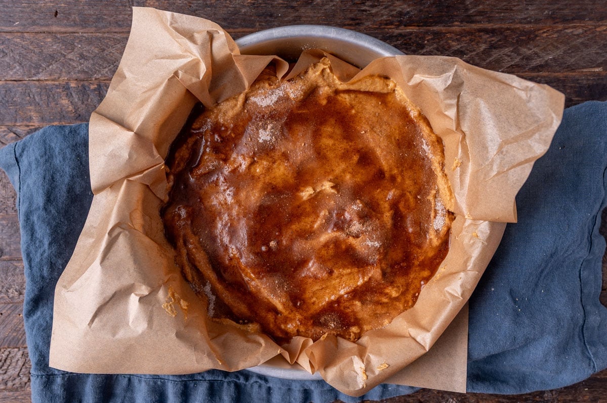unbaked sugar crunch cake in a pan